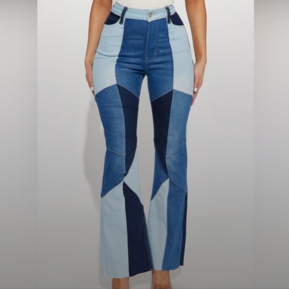 BNWT Blue Turtle Patchwork bootcut women’s jeans Size 7